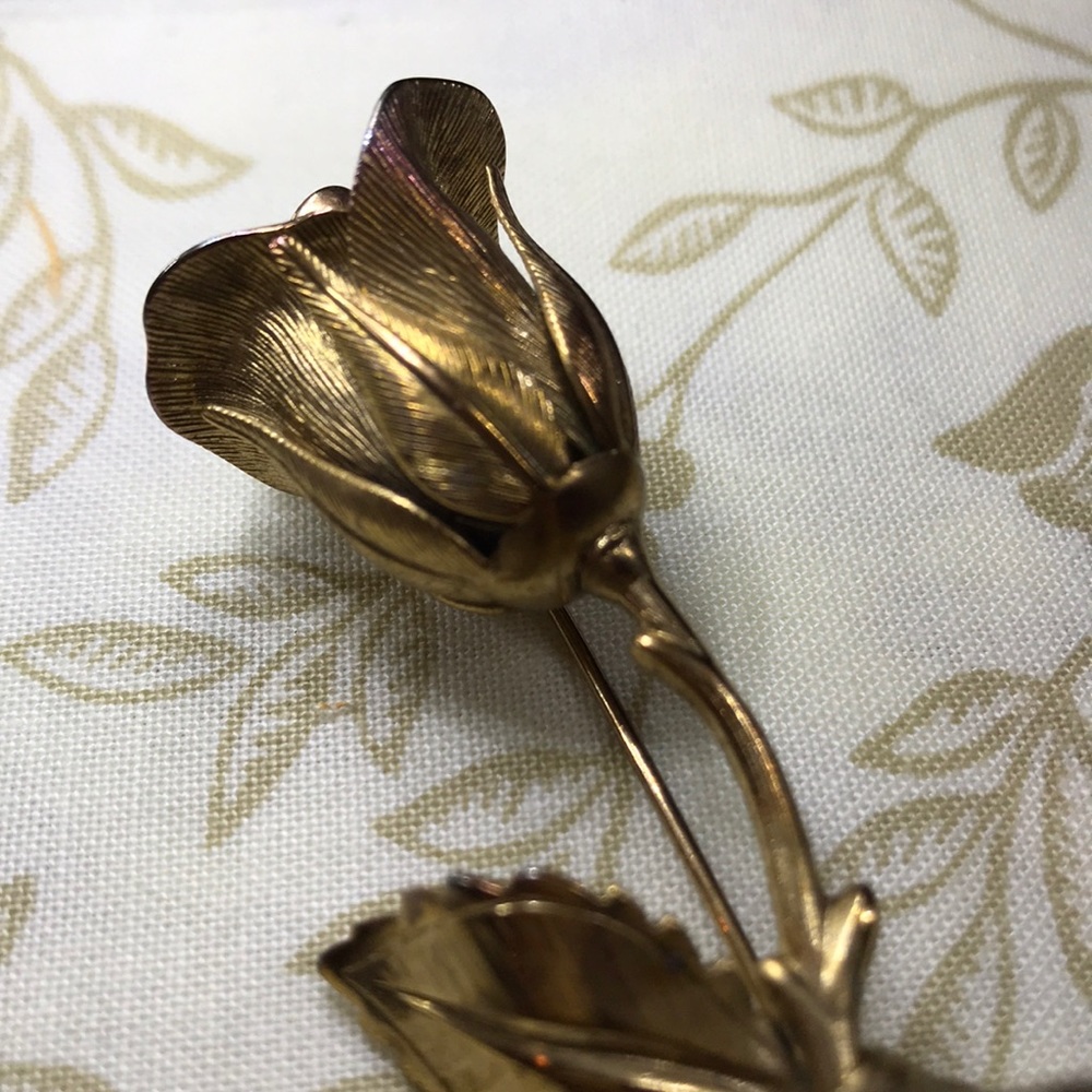 Perfect Rose Pin - Picture 4 of 4